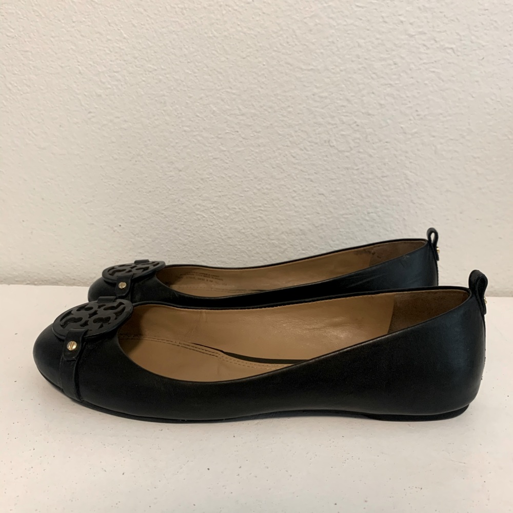 Tory Burch Logo Black Leather Flats